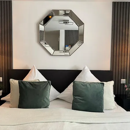 Apartment Prime Host Dream